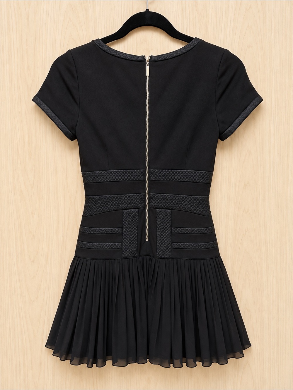Marciano XS Black Textured Panel Fit & Flare Mini Dress - Picture 5 of 5